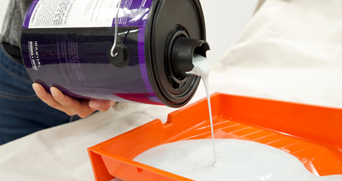 Project Source Can Attachment Paint Can Pour Spout (Fits Bucket Size:  1-Gallon) in the Paint Can Pour Spouts department at