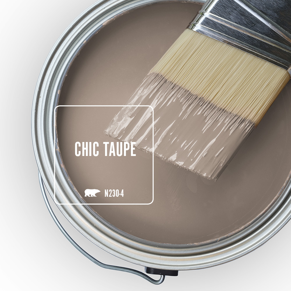 The top view of an open paint can featuring the colour Chic Taupe
